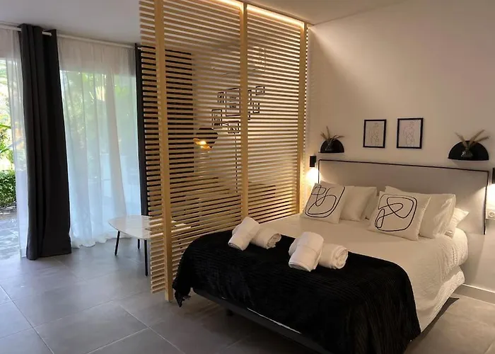 Puerto Banus Eddie *